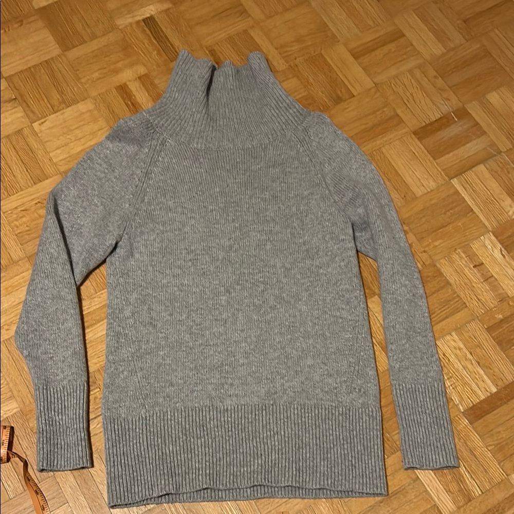 Babaton Gray Turtleneck Women's Sweater